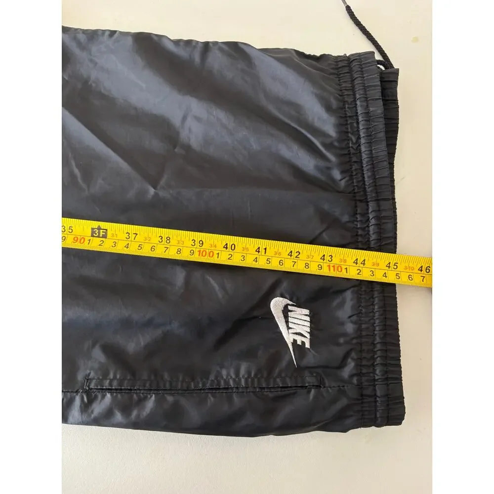 Vintage 90s Nike track pants retro streetwear sportswear sporty athletic outdoor